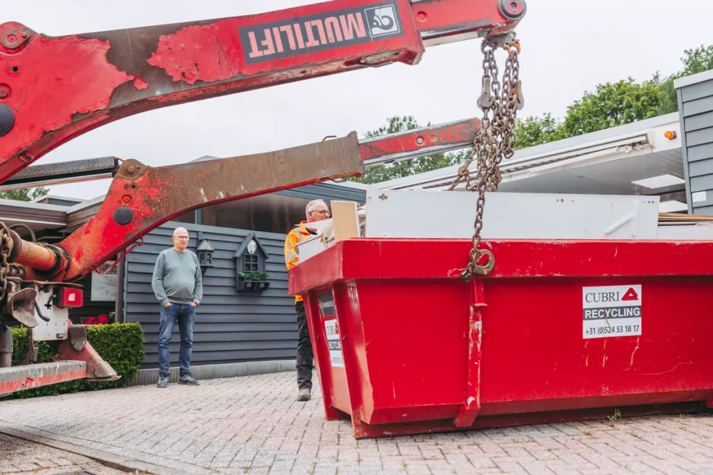 Waar let u op bij een sloophoutcontainer?